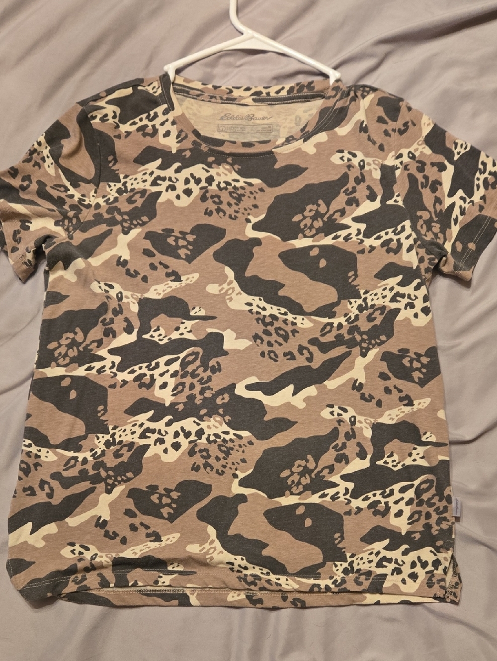 Eddie Bauer Women's Short Sleeve Camo-Leopard Tee - Beige/Black